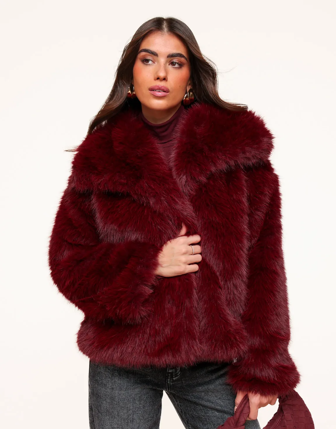 Burgundy Fluffy - Jas