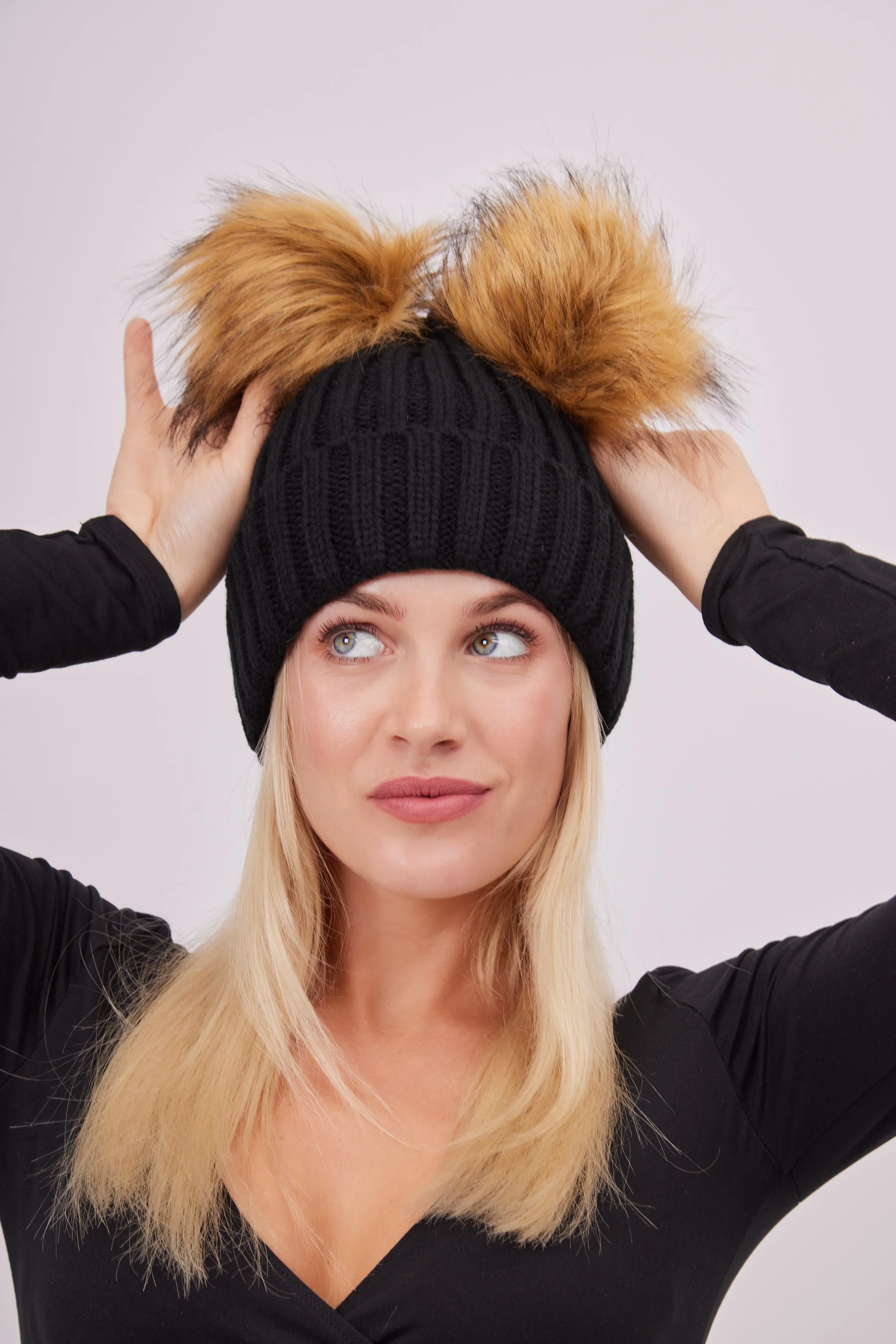Knitted Double Fur Pom Beanie in Black